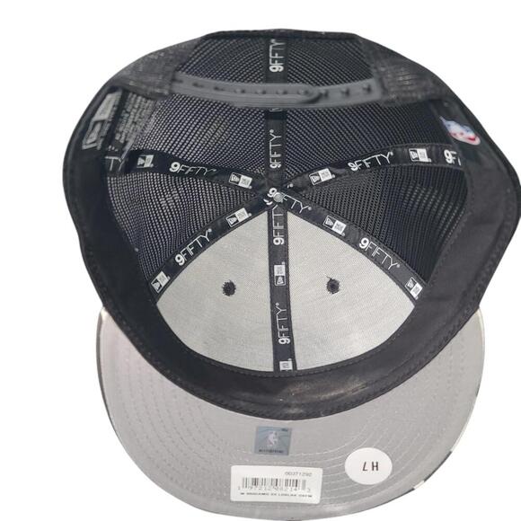 Los Angeles Lakers Camo Snapback Hat - Stylish & Comfortable - Picture 7 of 8